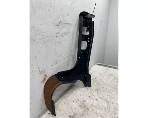 FREIGHTLINER Century Class Fairing Bracket