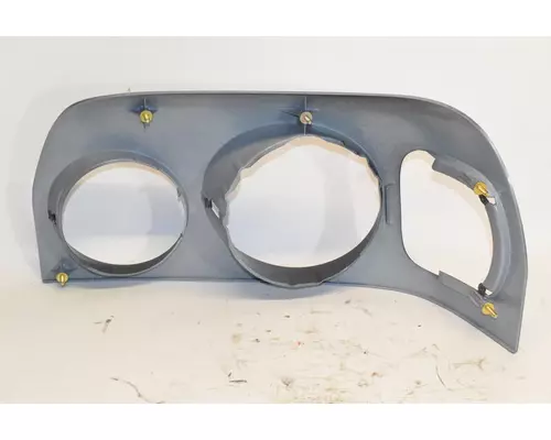 FREIGHTLINER Century Class Headlight Bezel