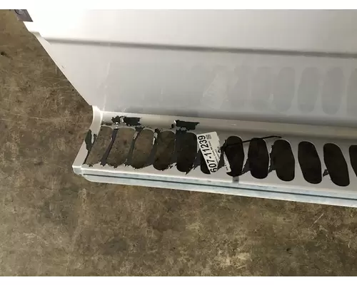 FREIGHTLINER Century Class Side Fairing