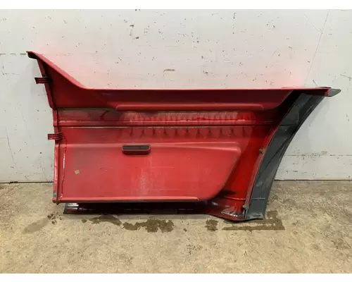 FREIGHTLINER Century Class Side Fairing