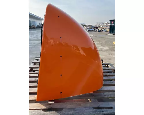 FREIGHTLINER Century Class Wind Deflector