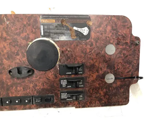 FREIGHTLINER Century Dash  Console Switch