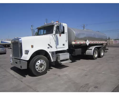 FREIGHTLINER Classic 120 Vehicle For Sale
