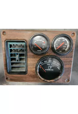 FREIGHTLINER Classic/FLD Dash Panel
