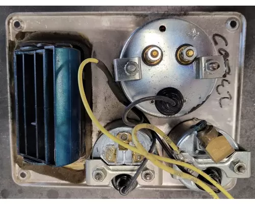 FREIGHTLINER Classic/FLD Dash Panel