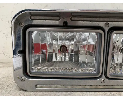FREIGHTLINER Classic XL Headlamp Assembly
