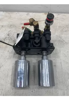 FREIGHTLINER Classic Brake Proportioning Valve