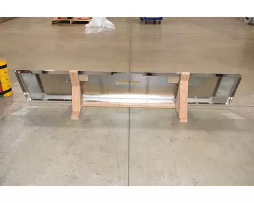 FREIGHTLINER Classic Bumper Assembly, Front