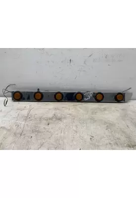 FREIGHTLINER Classic Cab