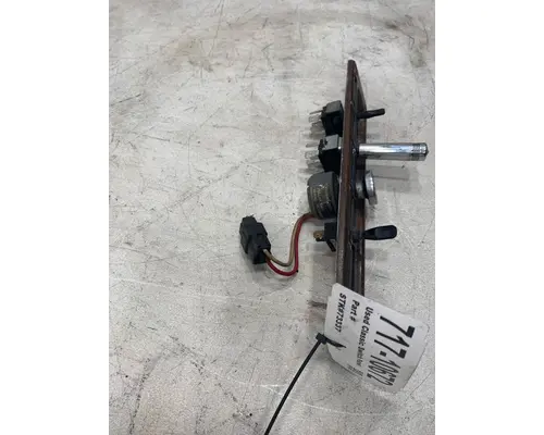 FREIGHTLINER Classic Dash  Console Switch