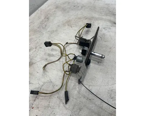 FREIGHTLINER Classic Dash  Console Switch