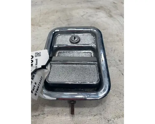 FREIGHTLINER Classic Door Handle