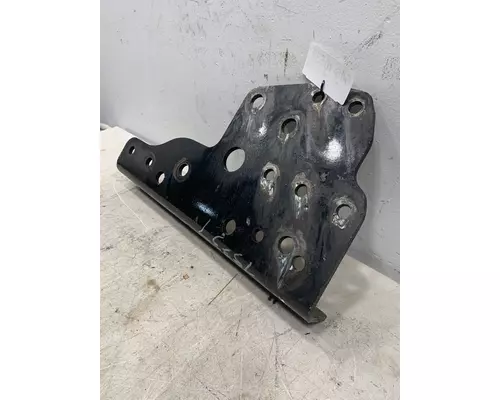 FREIGHTLINER Classic Frame HornBumper Mount