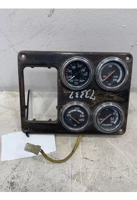 FREIGHTLINER Classic Gauge Panel