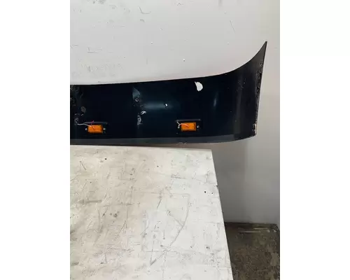 FREIGHTLINER Classic Visor