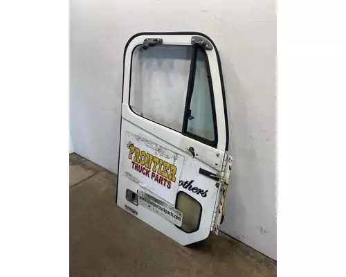FREIGHTLINER Columbia 112 Door Assembly, Front