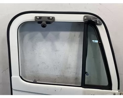 FREIGHTLINER Columbia 112 Door Assembly, Front
