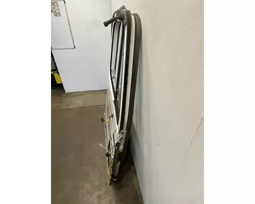 FREIGHTLINER Columbia 112 Door Assembly, Front