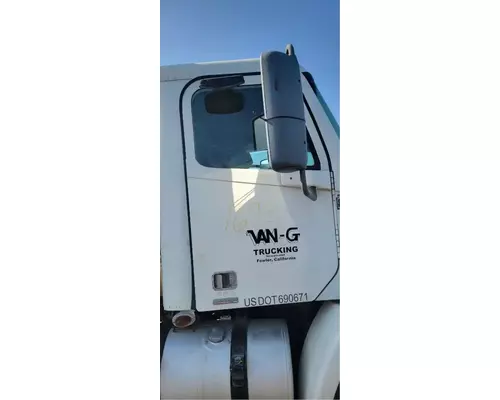 FREIGHTLINER Columbia 112 Door Assembly, Front