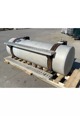 FREIGHTLINER Columbia 112 Fuel Tank
