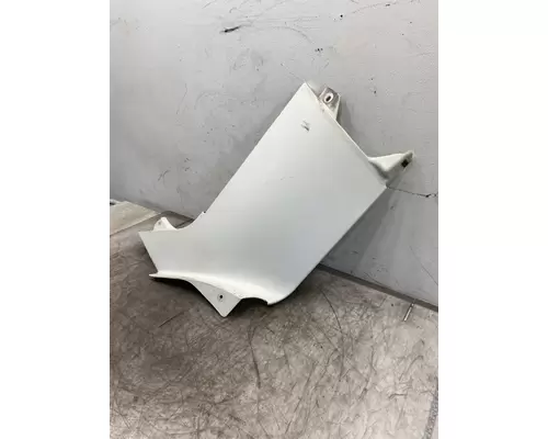 FREIGHTLINER Columbia 112 Miscellaneous Parts