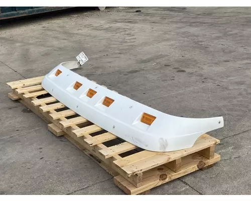 FREIGHTLINER Columbia 112 Sun Visor (External)