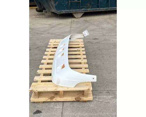 FREIGHTLINER Columbia 112 Sun Visor (External)