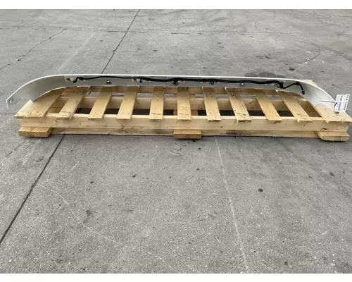 FREIGHTLINER Columbia 112 Sun Visor (External)