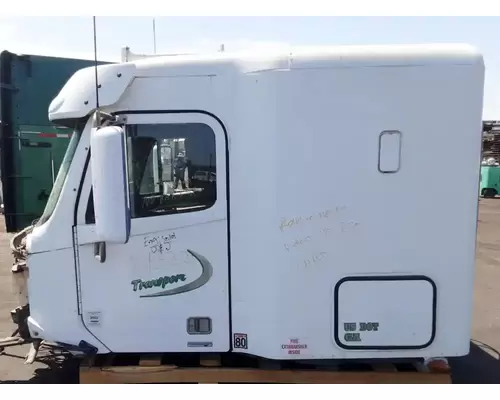 FREIGHTLINER Columbia 120 Cab Assembly