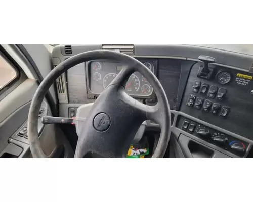 FREIGHTLINER Columbia 120 Cab Assembly