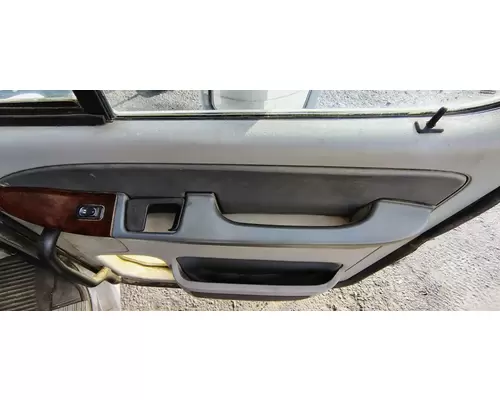 FREIGHTLINER Columbia 120 Door Assembly, Front