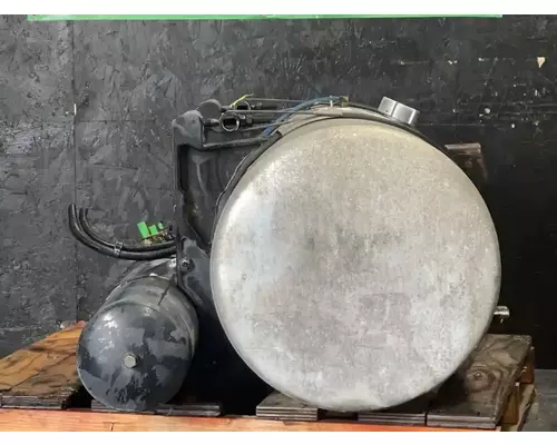 FREIGHTLINER Columbia 120 Fuel Tank