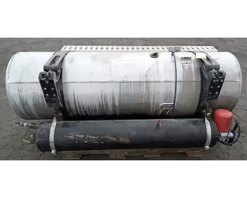 FREIGHTLINER Columbia 120 Fuel Tank