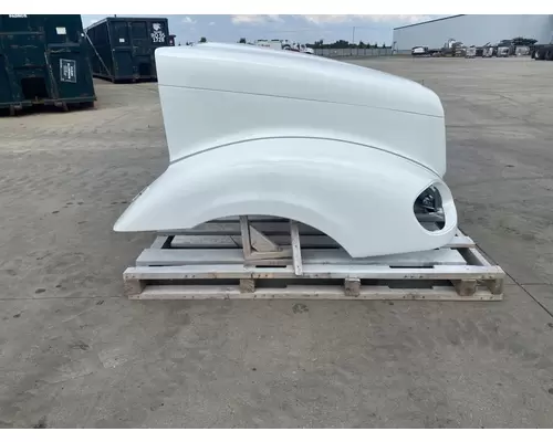 FREIGHTLINER Columbia 120 Hood