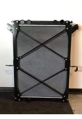 FREIGHTLINER Columbia 120 Radiator