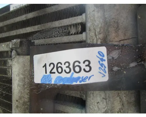 FREIGHTLINER Columbia_40621 AC Condenser