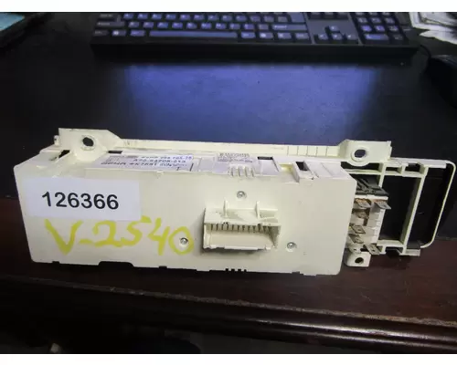 FREIGHTLINER Columbia-Cab_A22-54708-213 AC Control