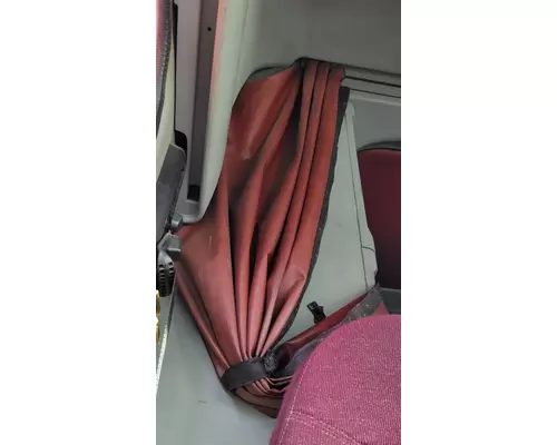 FREIGHTLINER Columbia/Century Curtains