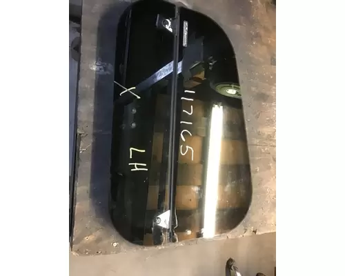 FREIGHTLINER Columbia  Back Glass