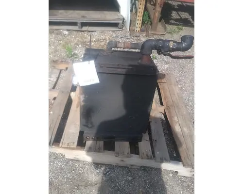 FREIGHTLINER Columbia  Hydraulic Tanks