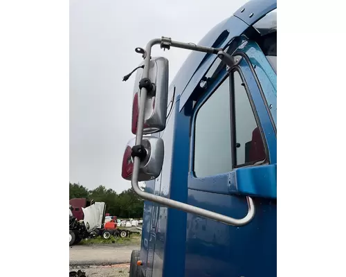 FREIGHTLINER Columbia  Mirror (Side View)