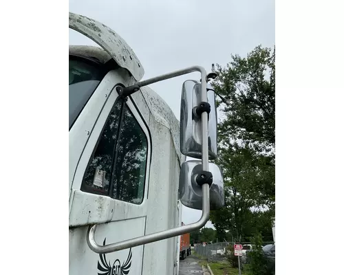 FREIGHTLINER Columbia  Mirror (Side View)