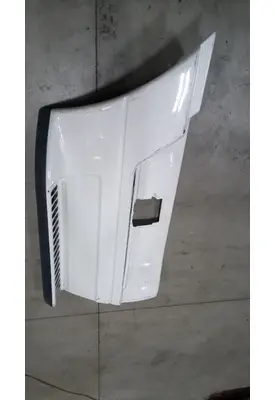 FREIGHTLINER Columbia  Skirt