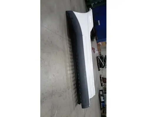 FREIGHTLINER Columbia  Skirt