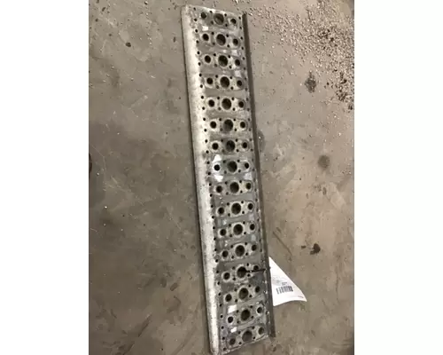 FREIGHTLINER Columbia  Step