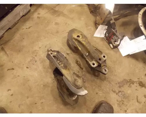 FREIGHTLINER Columbia Axle Parts, Misc.