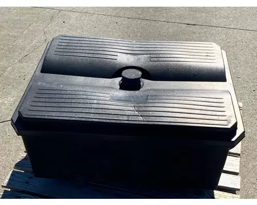 FREIGHTLINER Columbia Battery Box