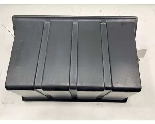 FREIGHTLINER Columbia Battery Box