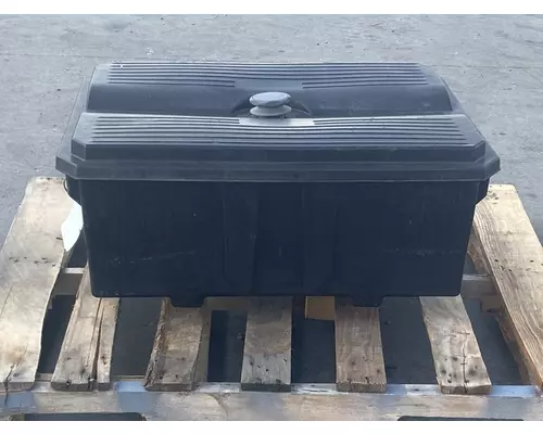 FREIGHTLINER Columbia Battery Box