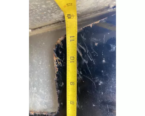 FREIGHTLINER Columbia Battery Box
